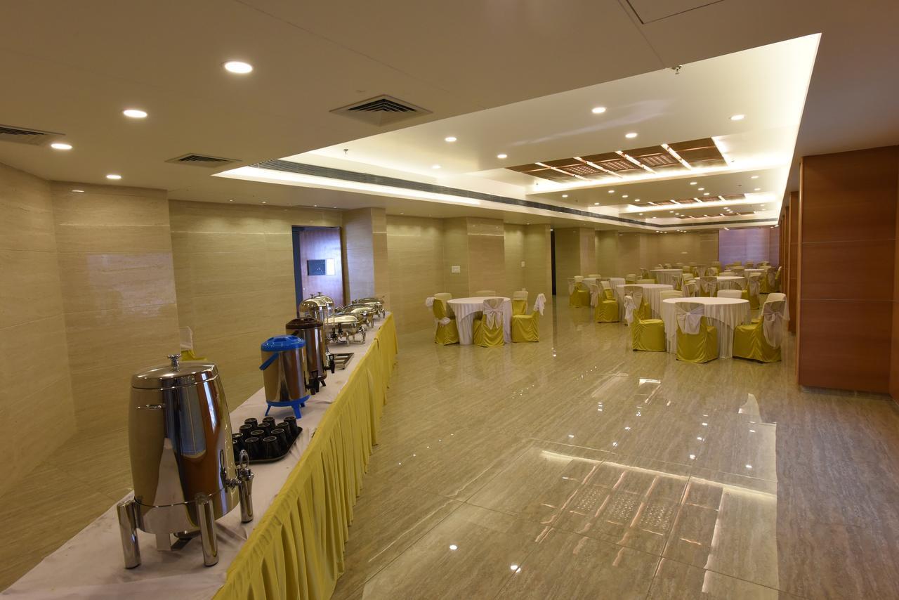 Hotel H - Sandhill Hotels Private Limited Ānand Exterior foto